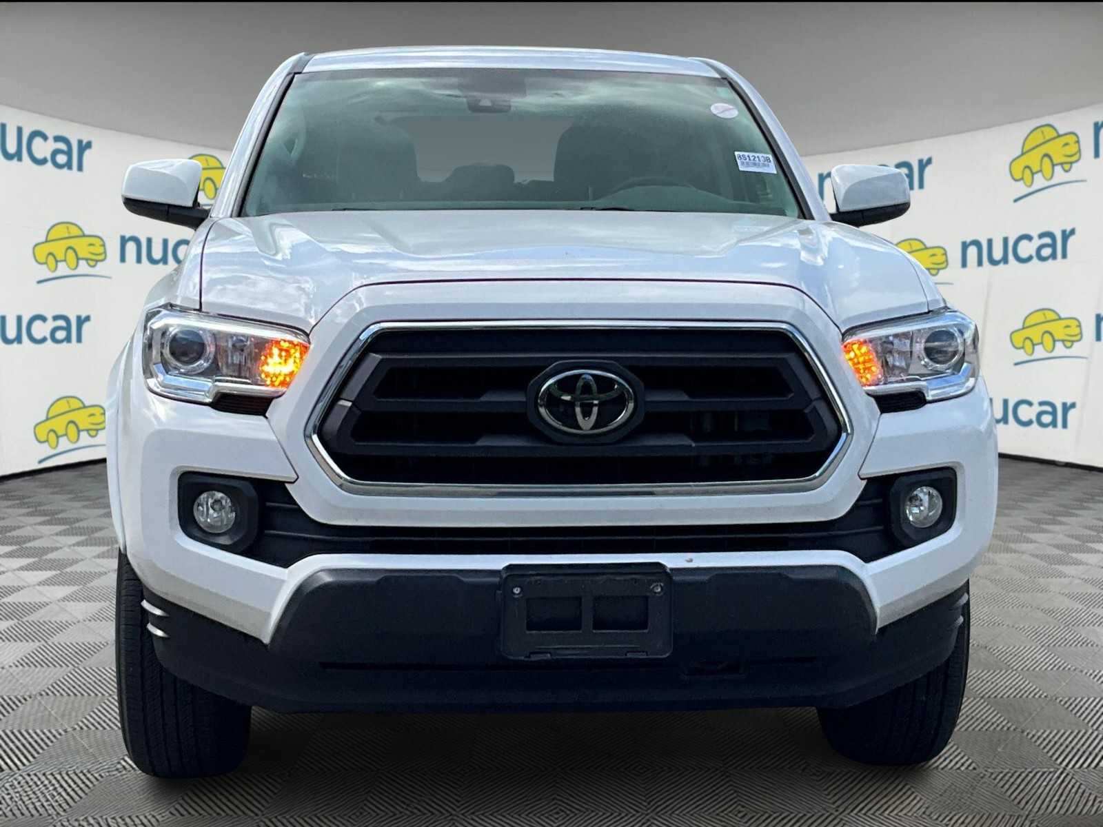 2023 Toyota Tacoma SR5 - Photo 2