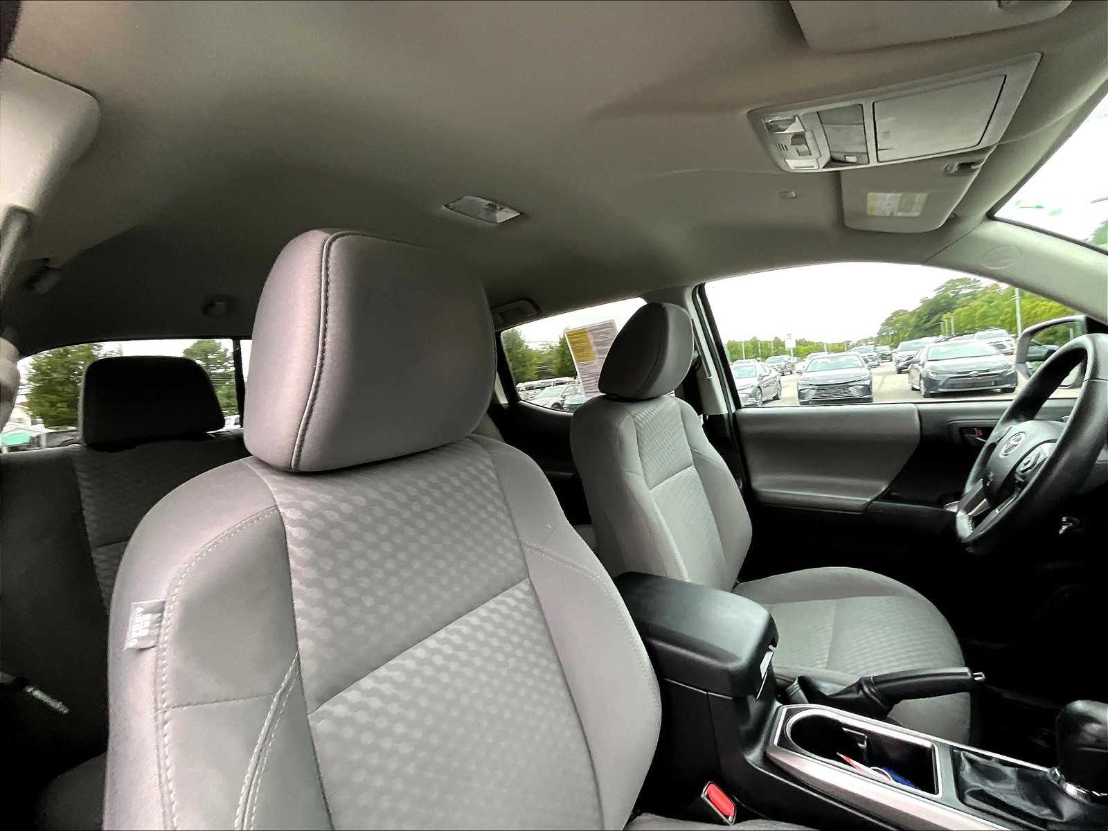 2023 Toyota Tacoma SR5 - Photo 22