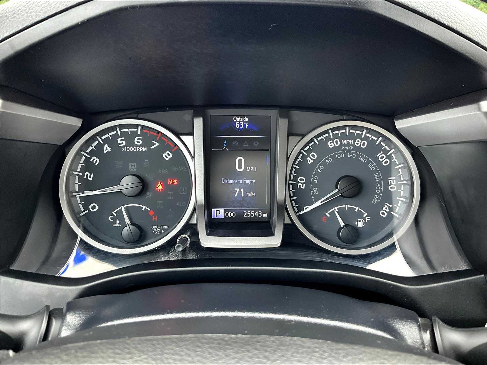 2023 Toyota Tacoma SR5 - Photo 25