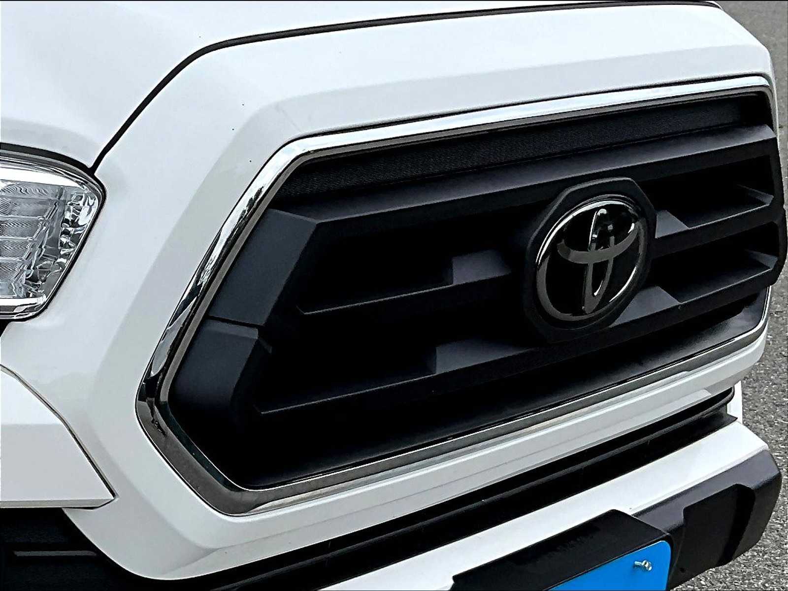 2023 Toyota Tacoma SR5 - Photo 32