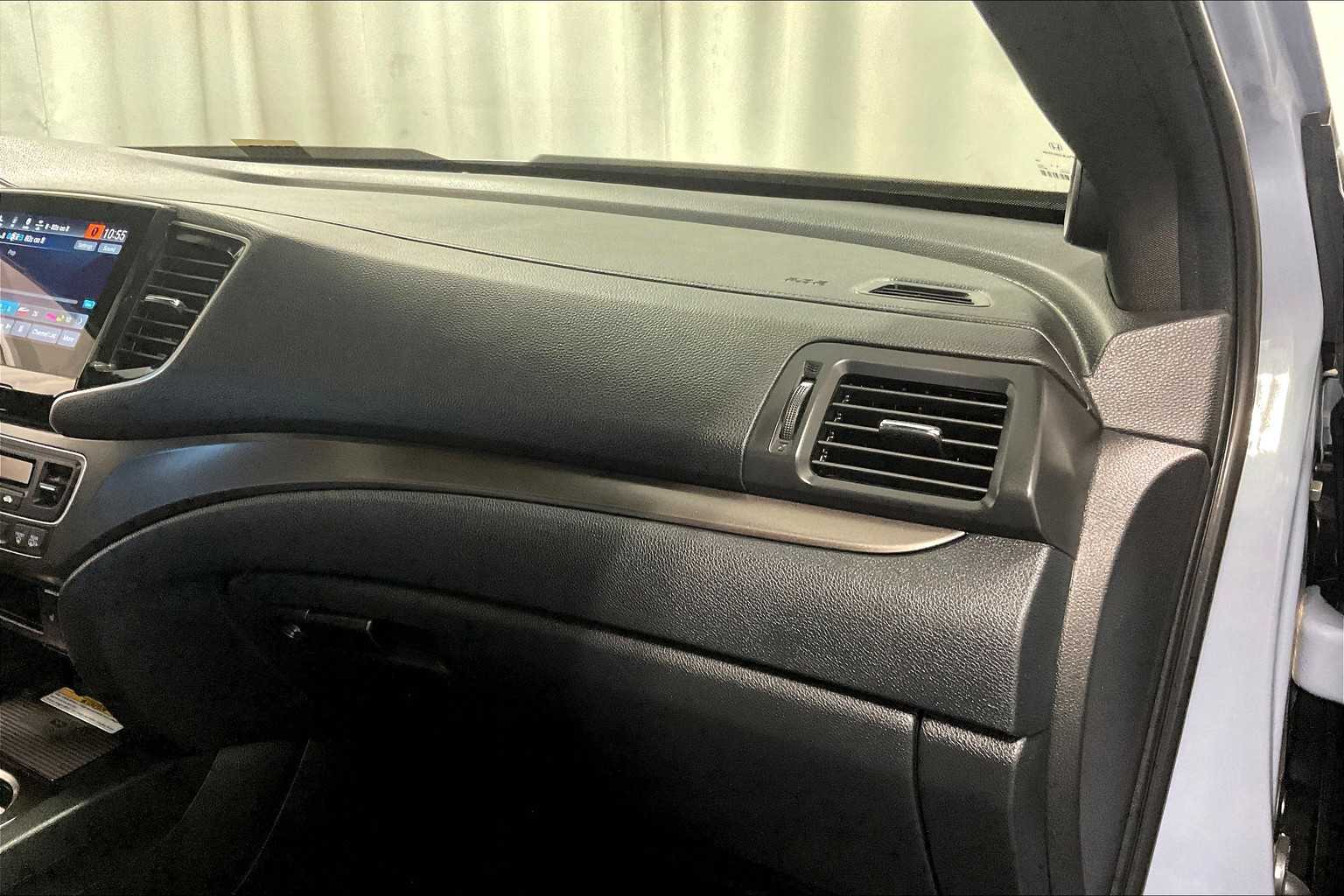 2022 Honda Passport EX-L - Photo 13