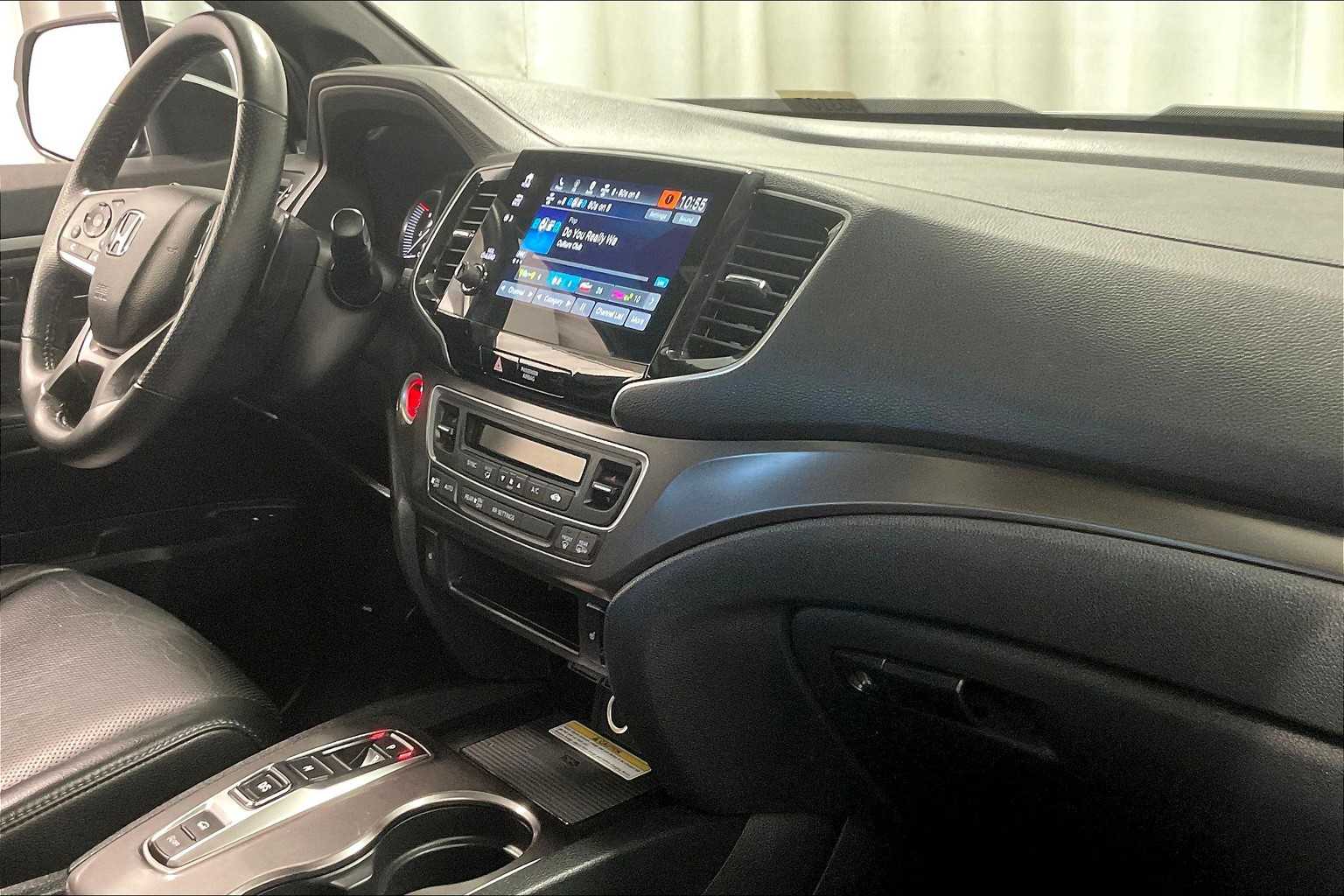 2022 Honda Passport EX-L - Photo 14