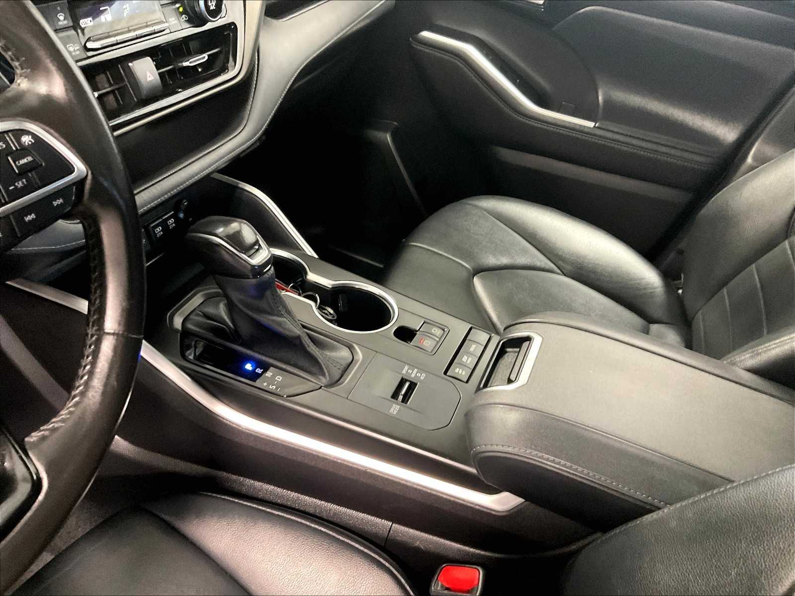 2021 Toyota Highlander Hybrid XLE - Photo 20