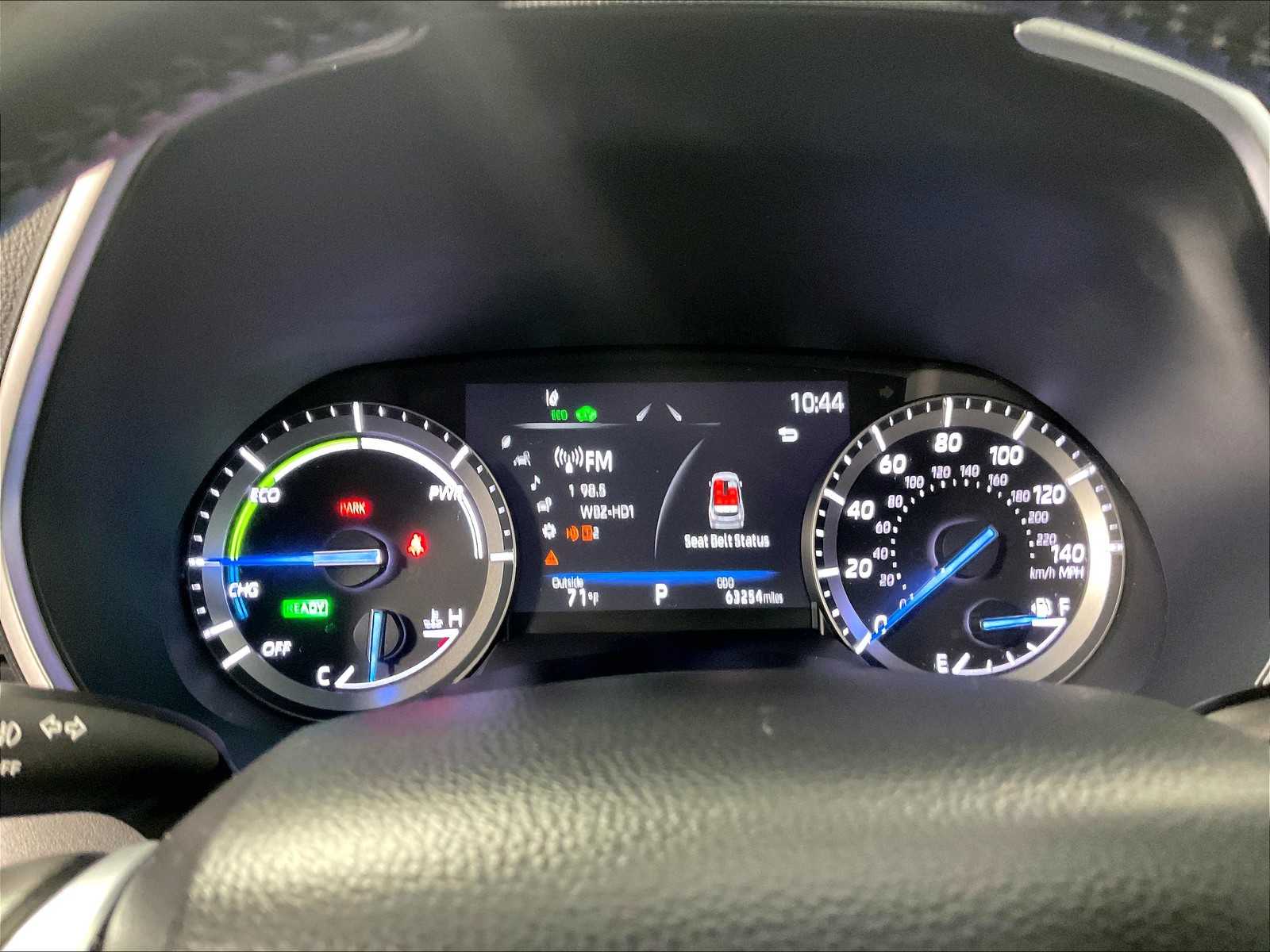 2021 Toyota Highlander Hybrid XLE - Photo 25