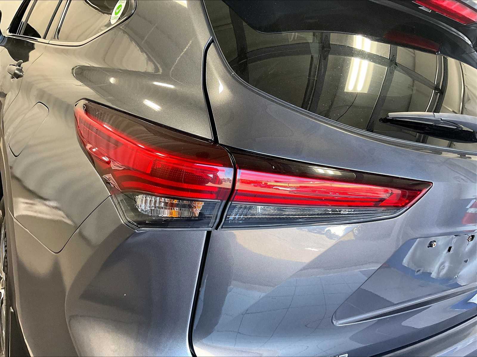 2021 Toyota Highlander Hybrid XLE - Photo 34