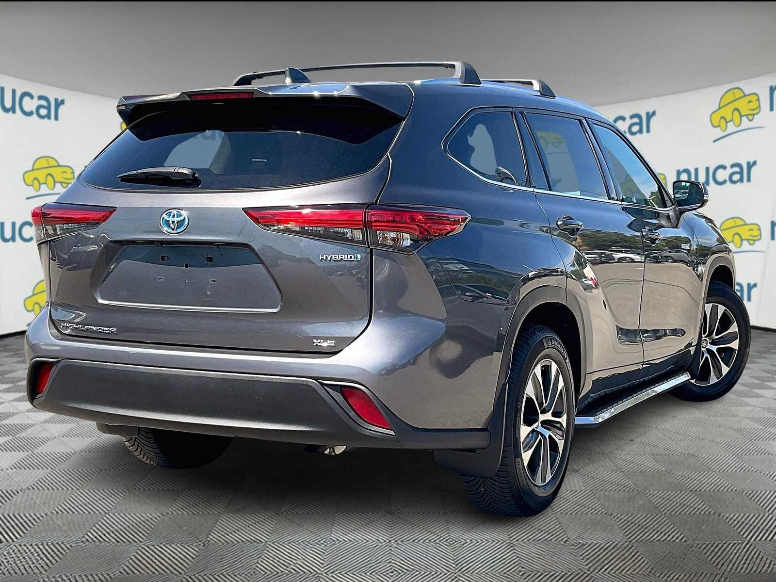 2021 Toyota Highlander Hybrid XLE - Photo 6