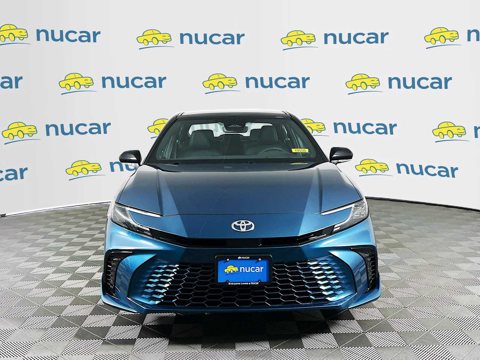 2025 Toyota Camry XSE - Photo 2