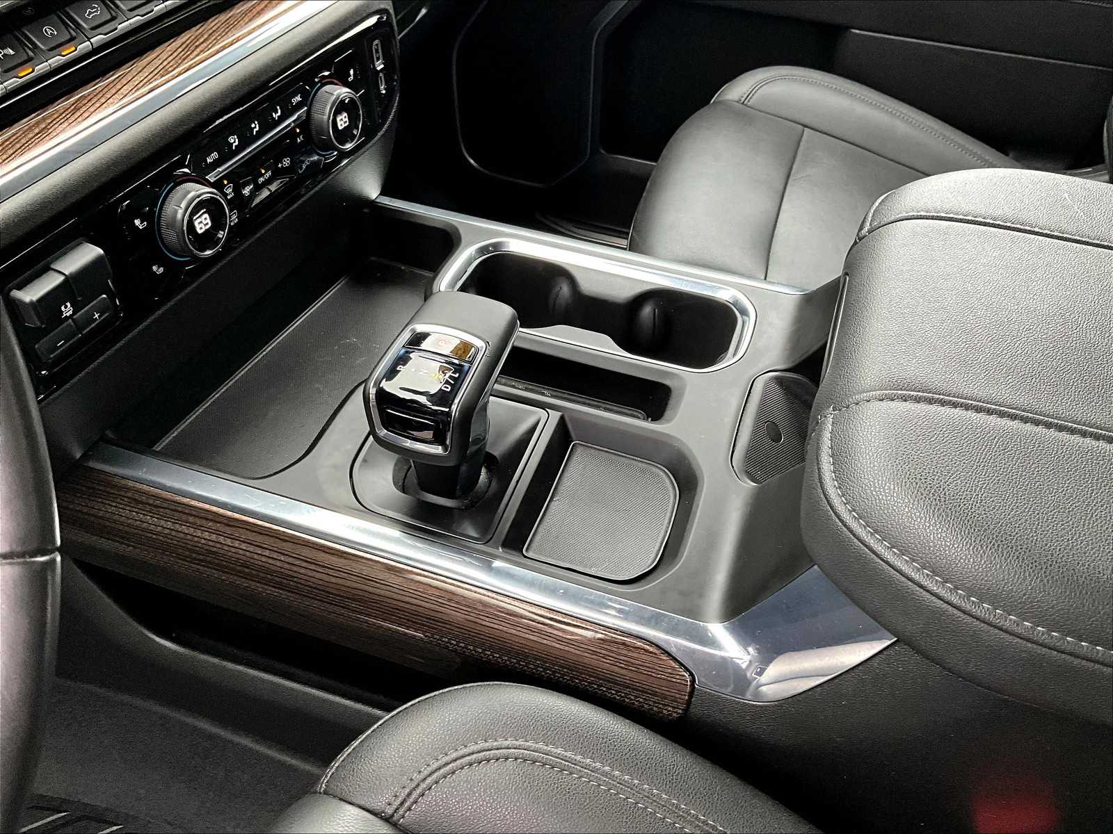 2023 Chevrolet Silverado 1500 RST - Photo 20
