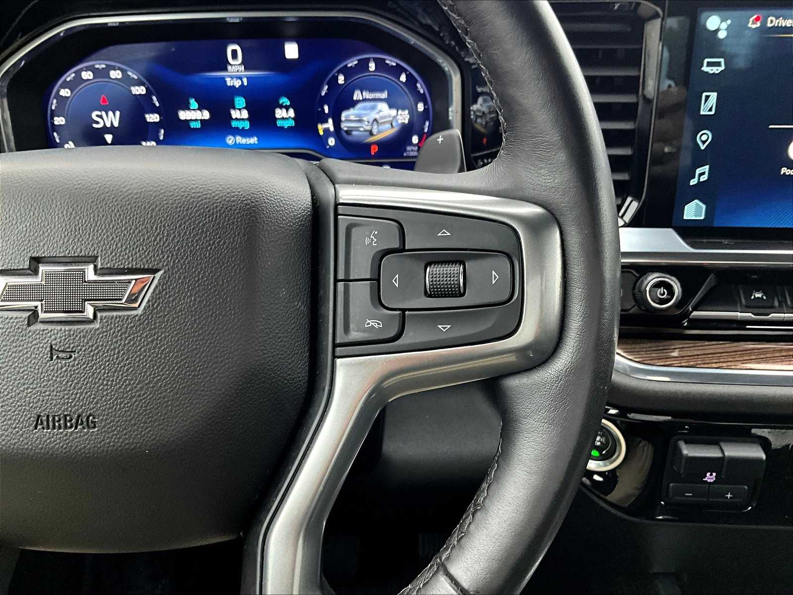 2023 Chevrolet Silverado 1500 RST - Photo 23