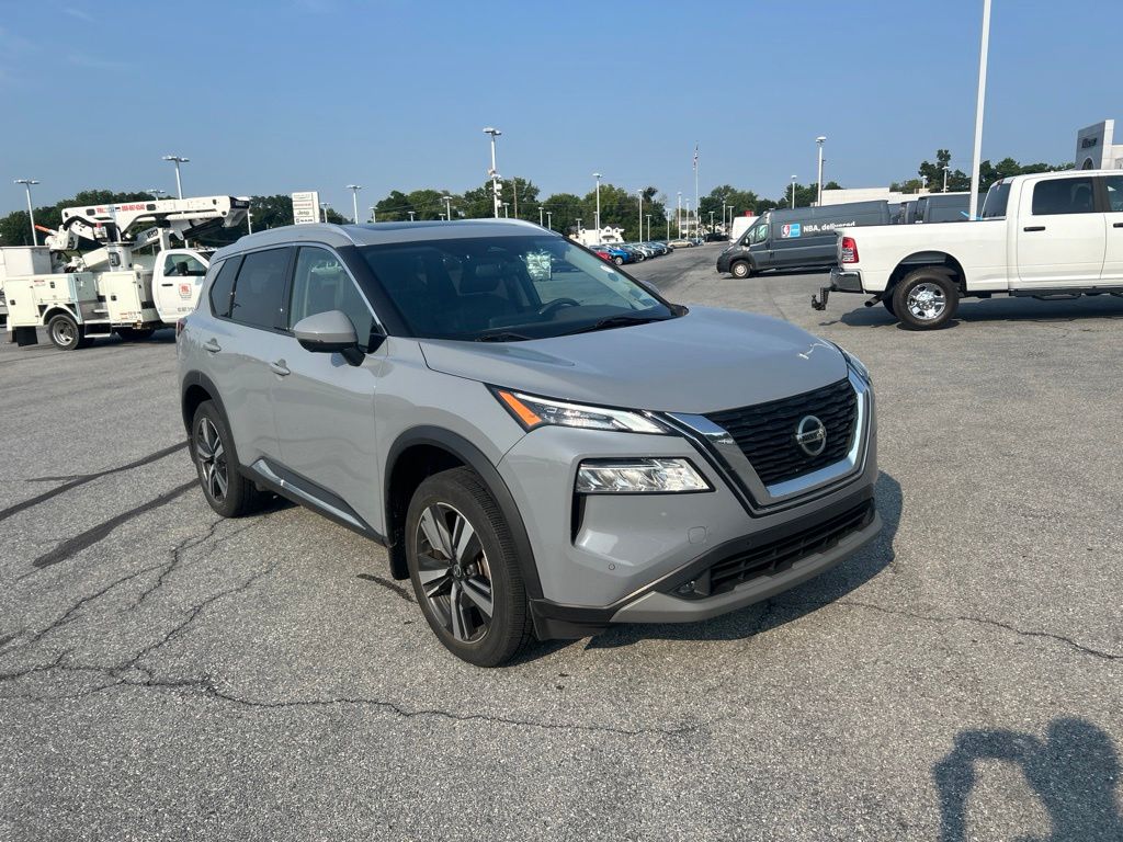 2021 Nissan Rogue SL - Photo 1