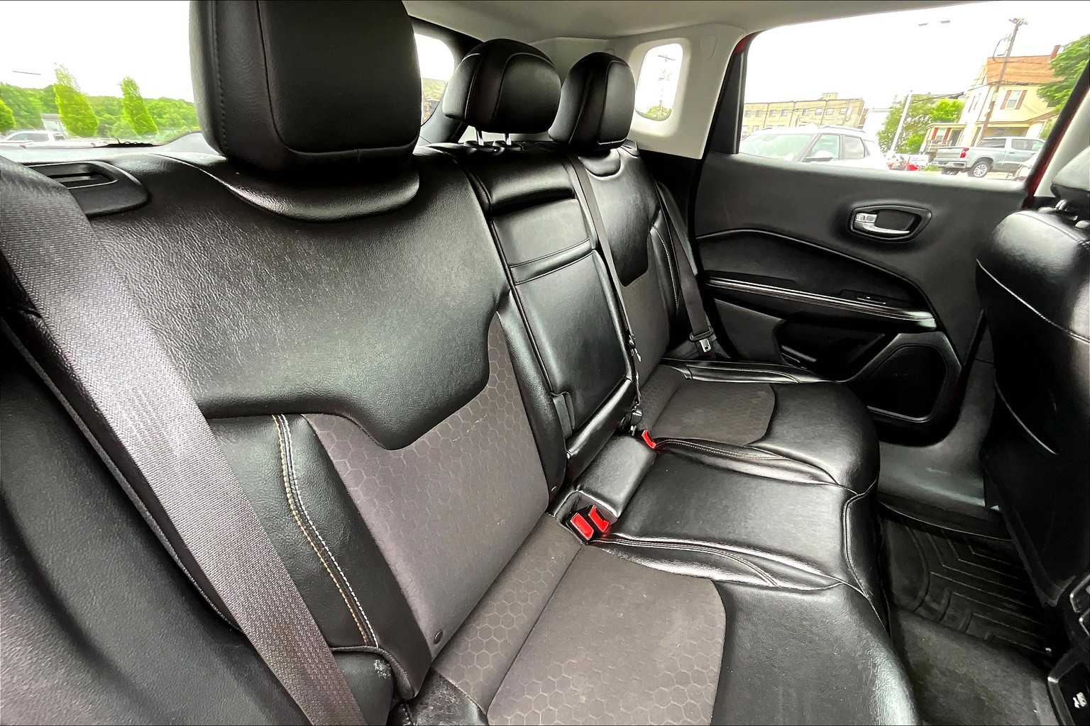 2018 Jeep Compass Latitude - Photo 16