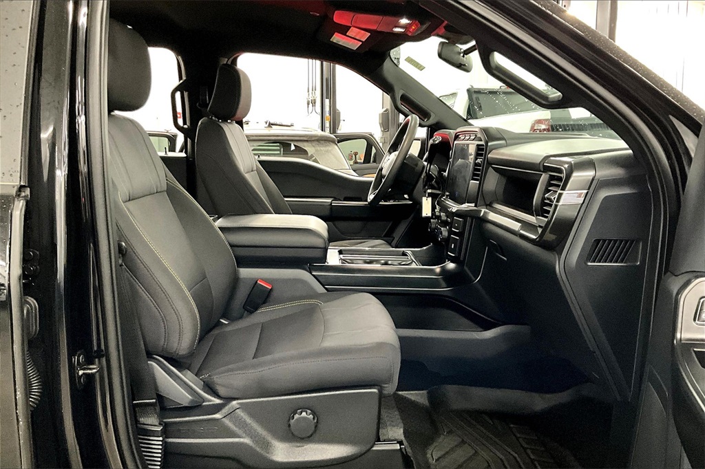 2024 Ford F-150 STX - Photo 14