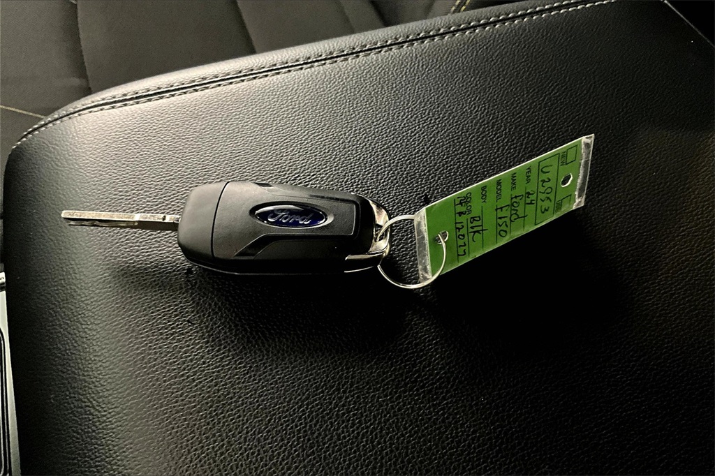 2024 Ford F-150 STX - Photo 30