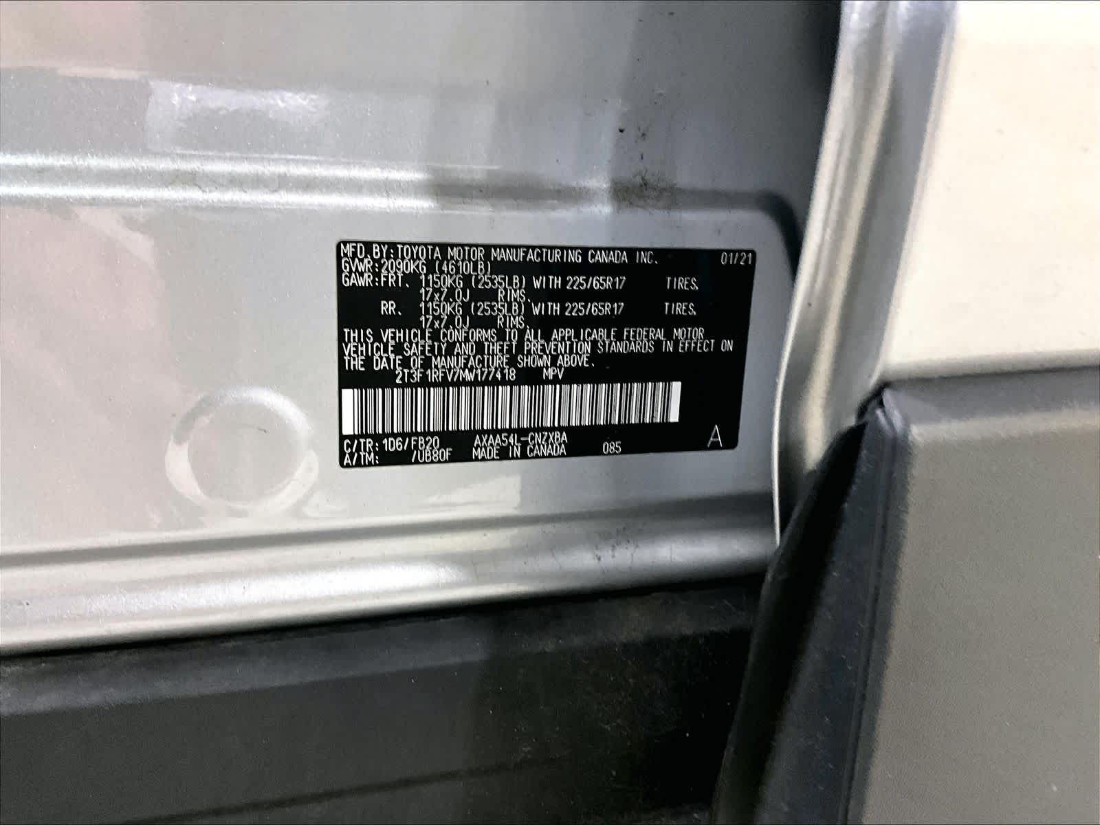 2021 Toyota RAV4 LE - Photo 6