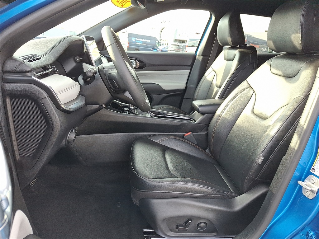 2024 Jeep Compass Limited - Photo 15