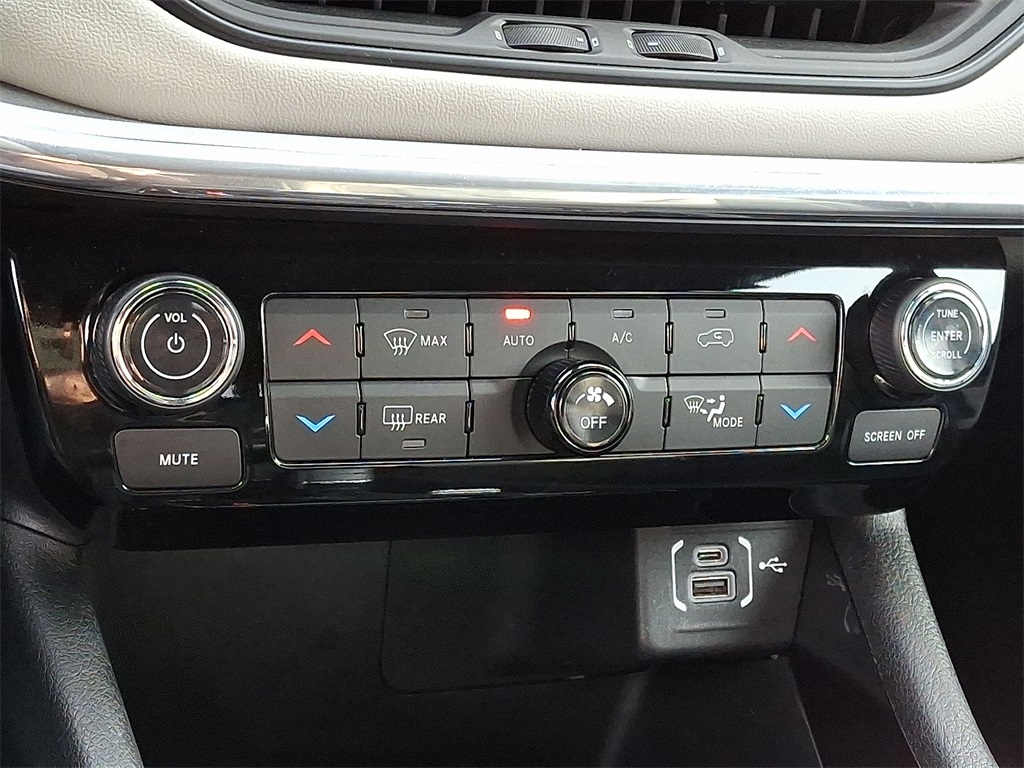 2024 Jeep Compass Limited - Photo 17