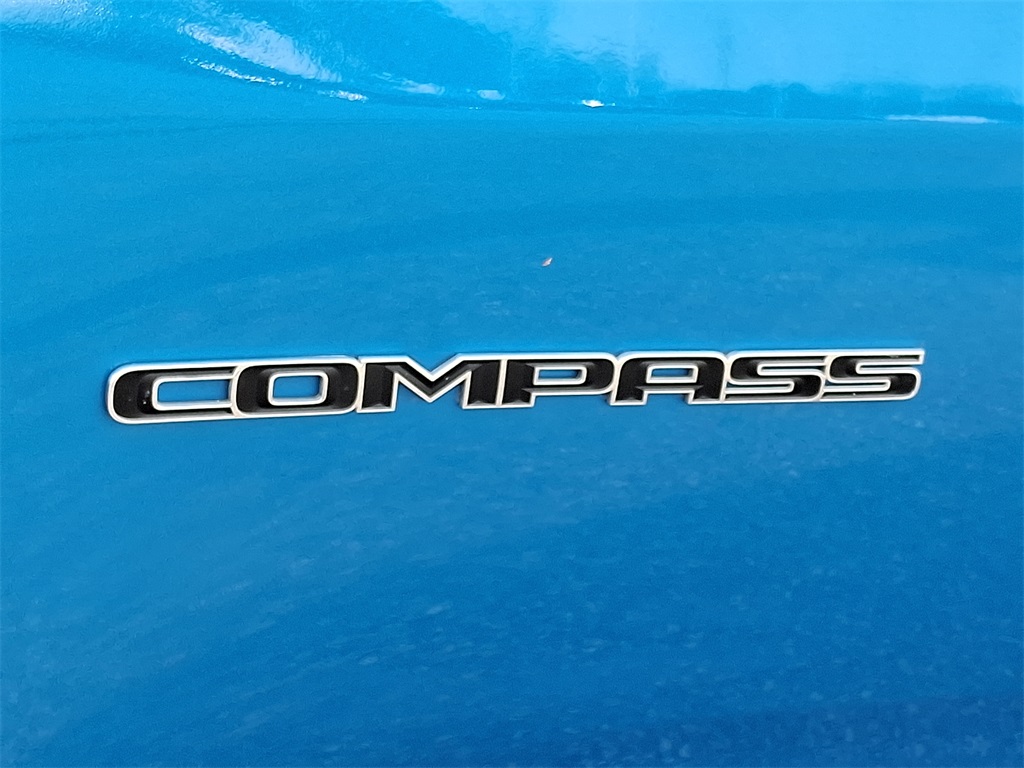 2024 Jeep Compass Limited - Photo 30