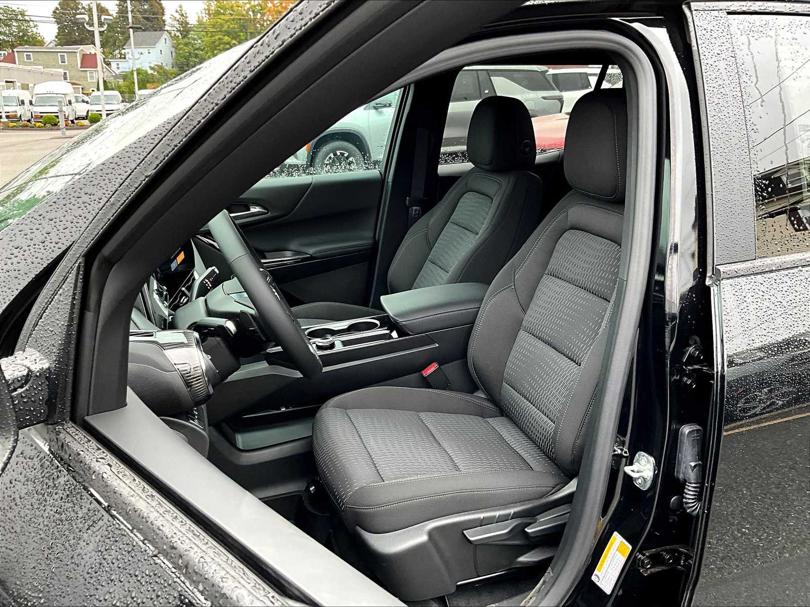 2026 Chevrolet Equinox AWD LT - Photo 11