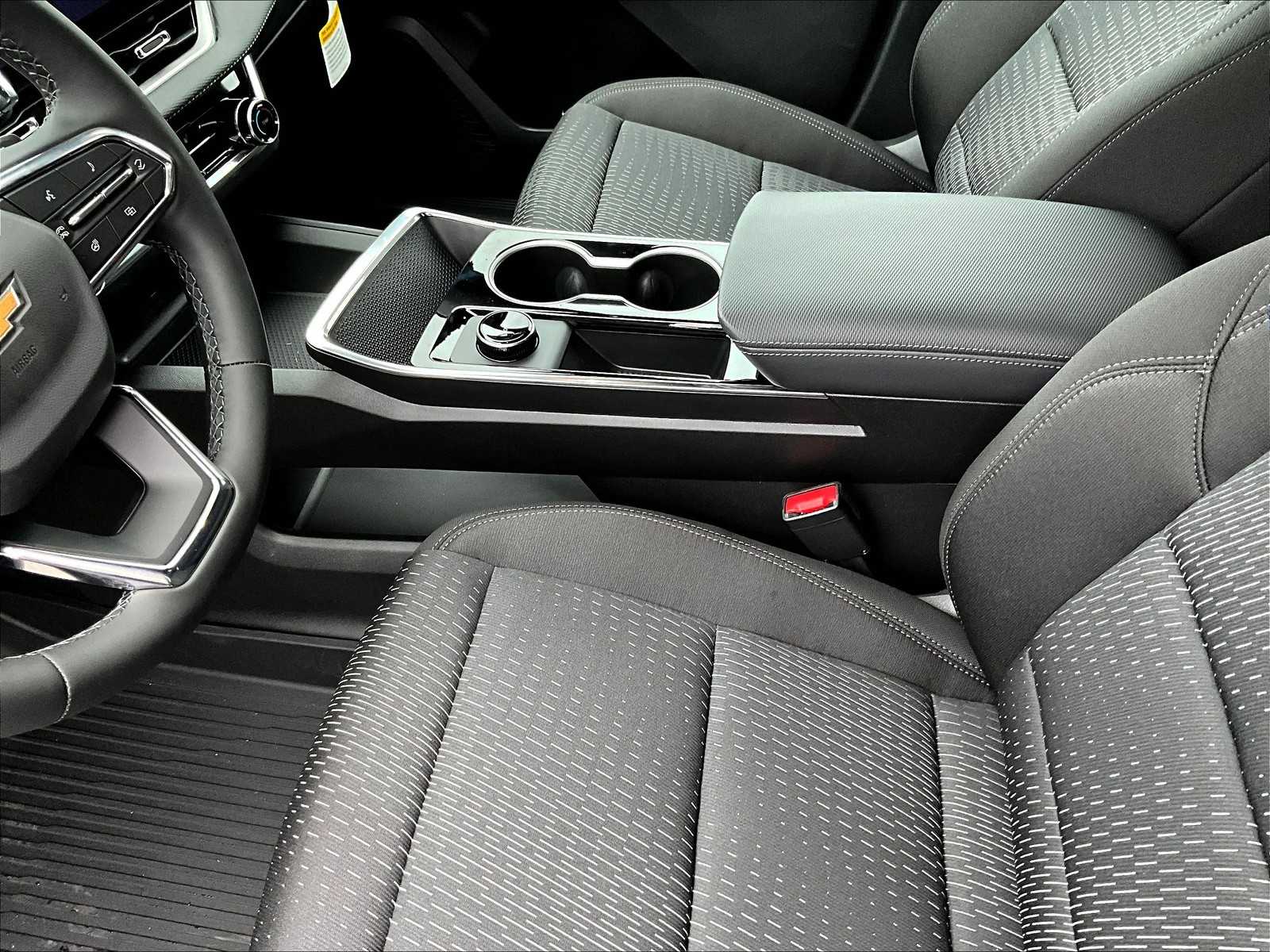 2026 Chevrolet Equinox AWD LT - Photo 14