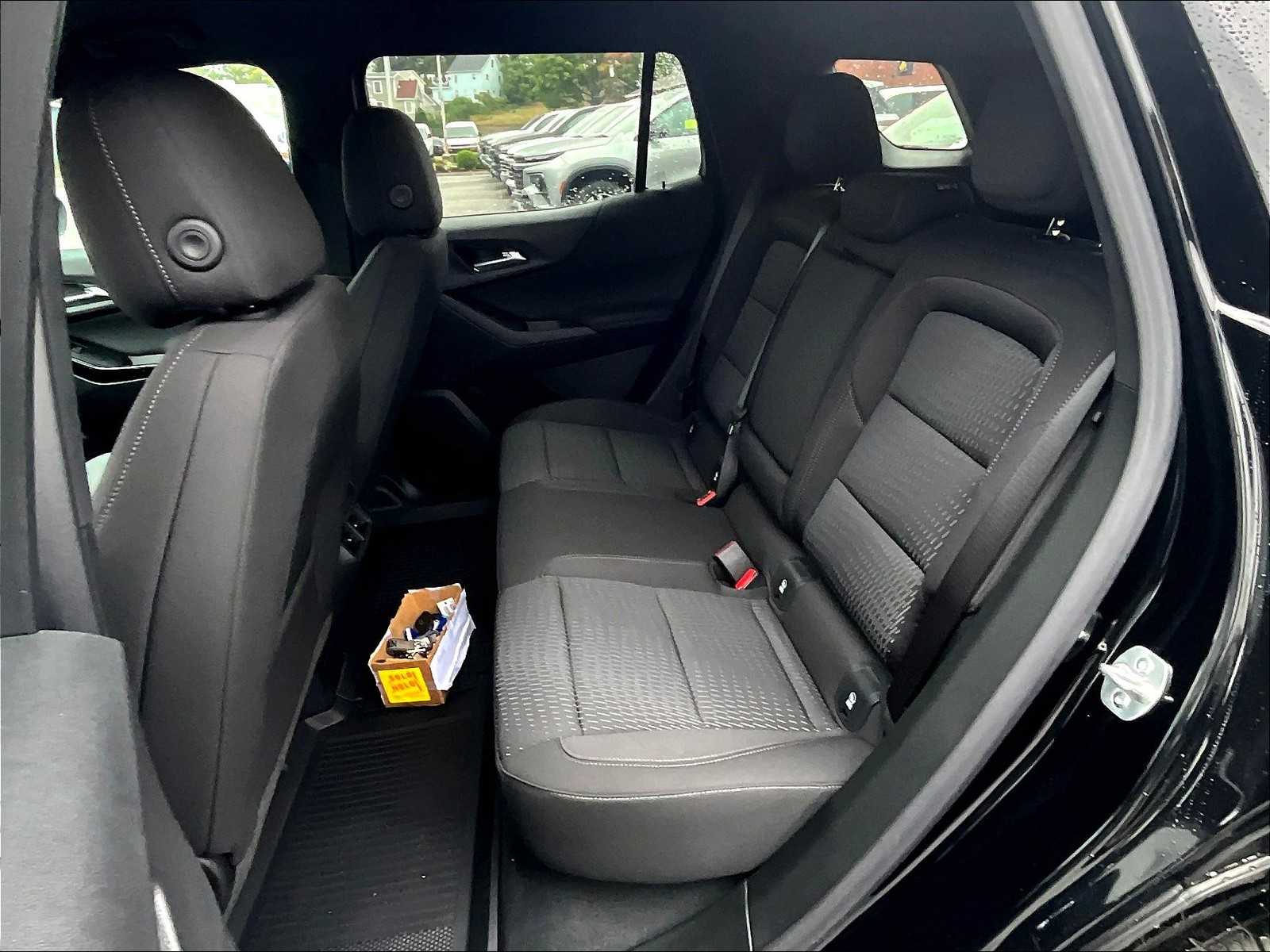 2026 Chevrolet Equinox AWD LT - Photo 15