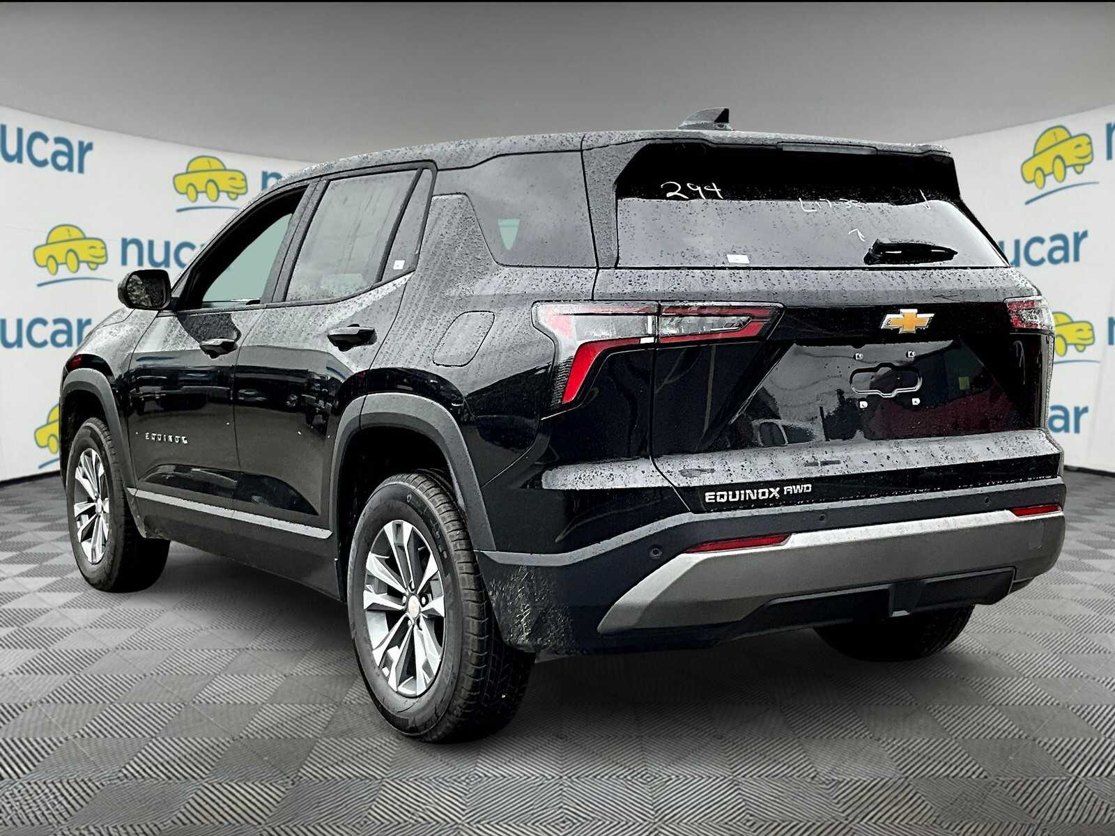 2026 Chevrolet Equinox AWD LT - Photo 5