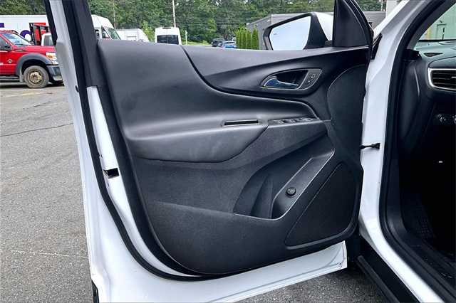 2022 Chevrolet Equinox LT - Photo 18