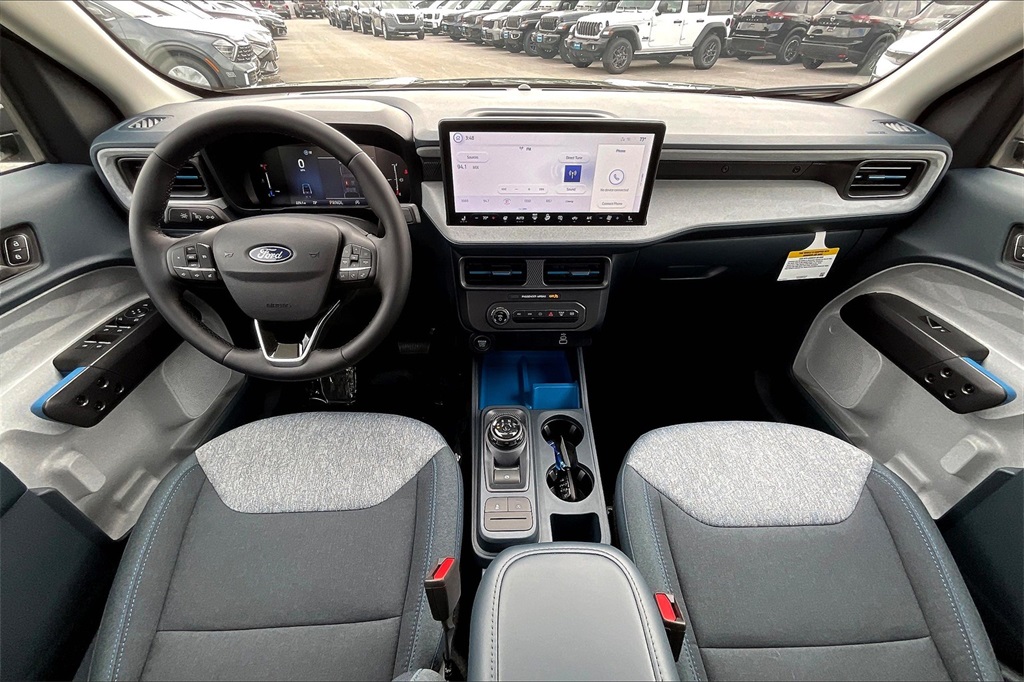 2025 Ford Maverick XLT - Photo 12