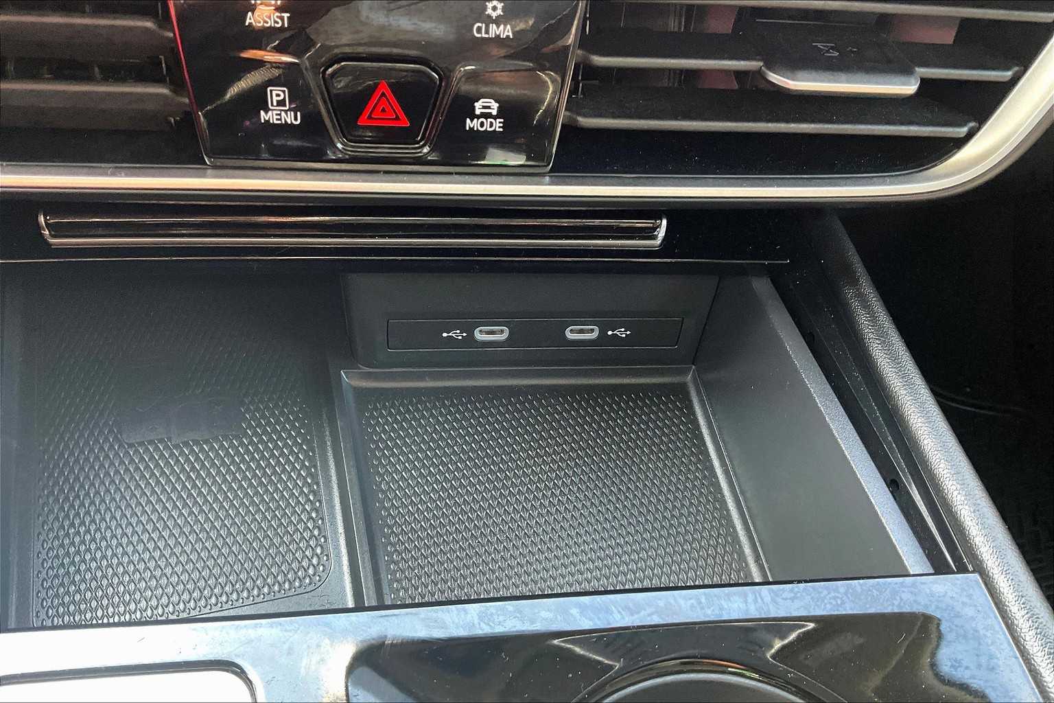 2024 Volkswagen Atlas 2.0T SEL - Photo 26