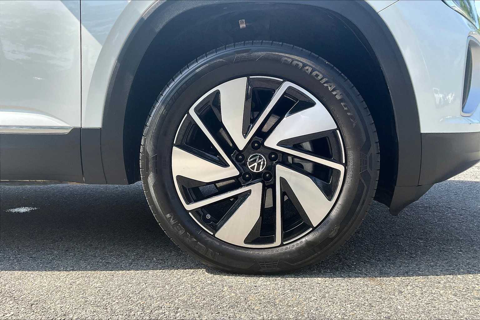 2024 Volkswagen Atlas 2.0T SEL - Photo 7
