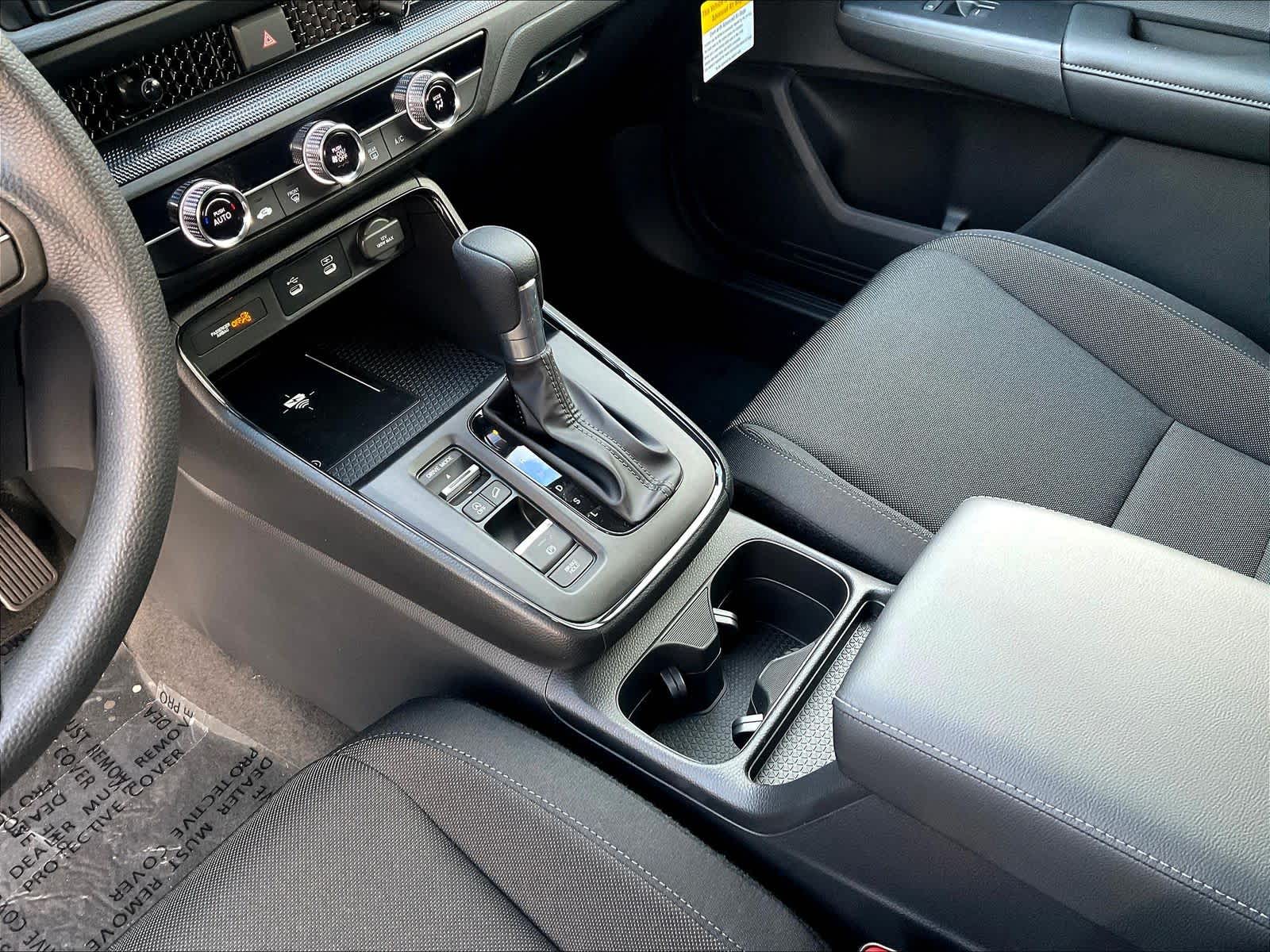 2026 Honda CR-V LX - Photo 14