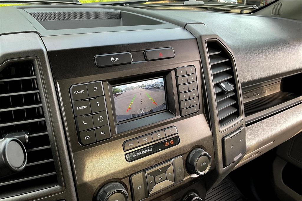 2022 Ford F-350SD XL - Photo 16