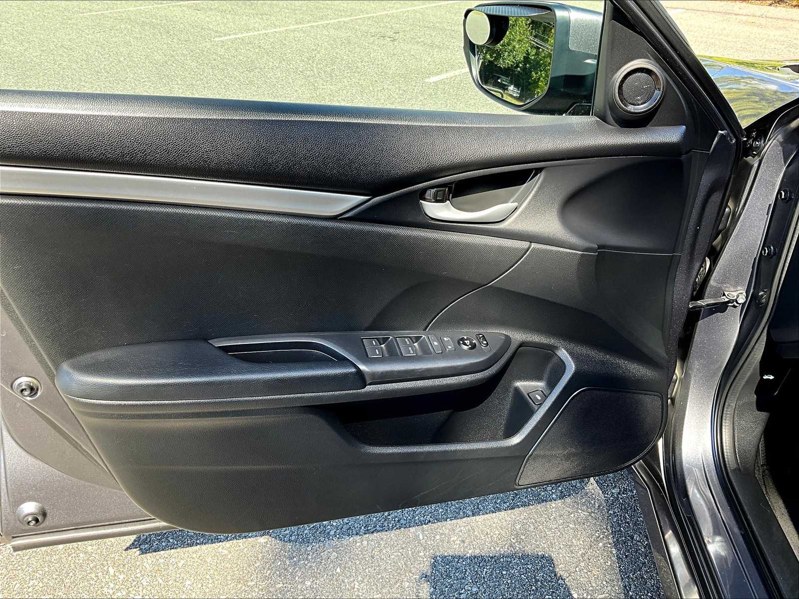 2020 Honda Civic Sport - Photo 9