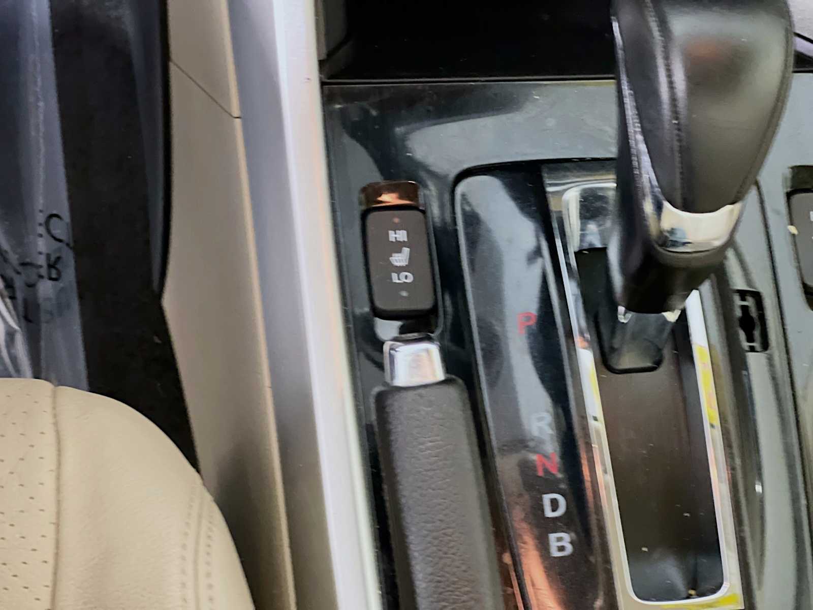 2017 Honda Accord Hybrid EX-L - Photo 20