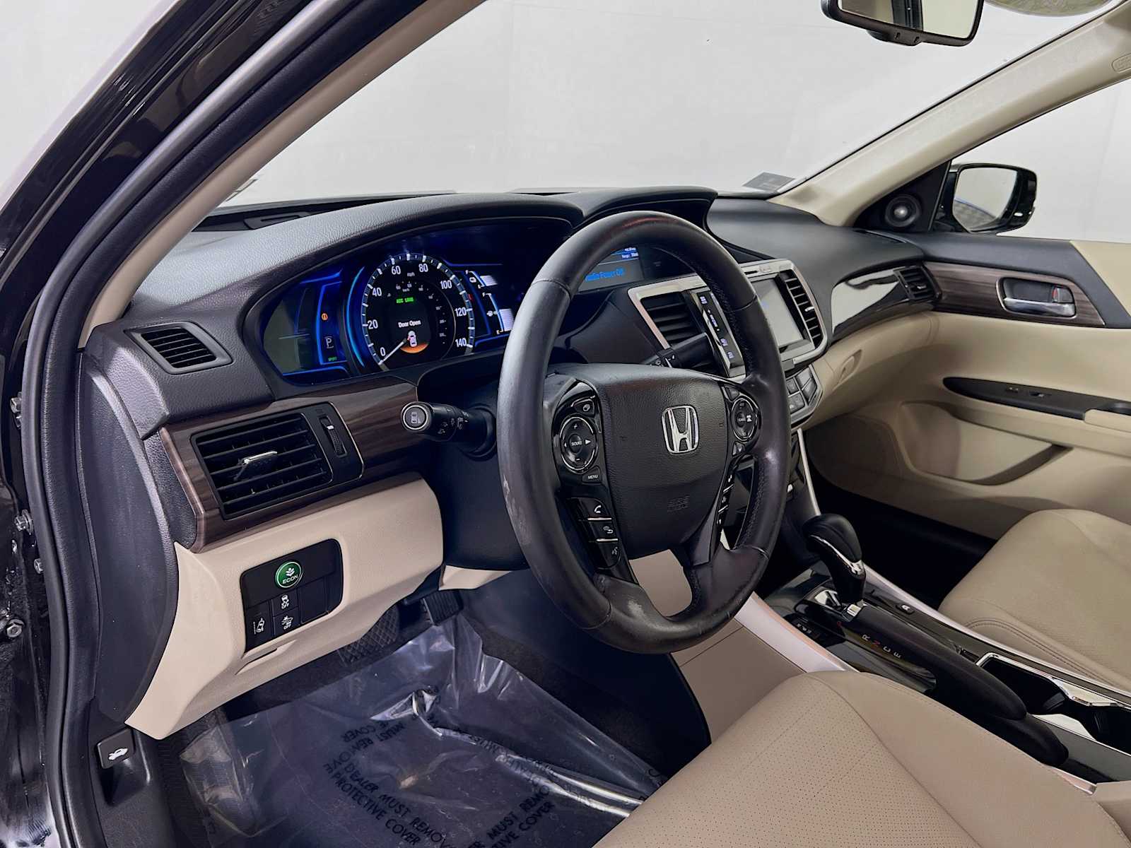 2017 Honda Accord Hybrid EX-L - Photo 9