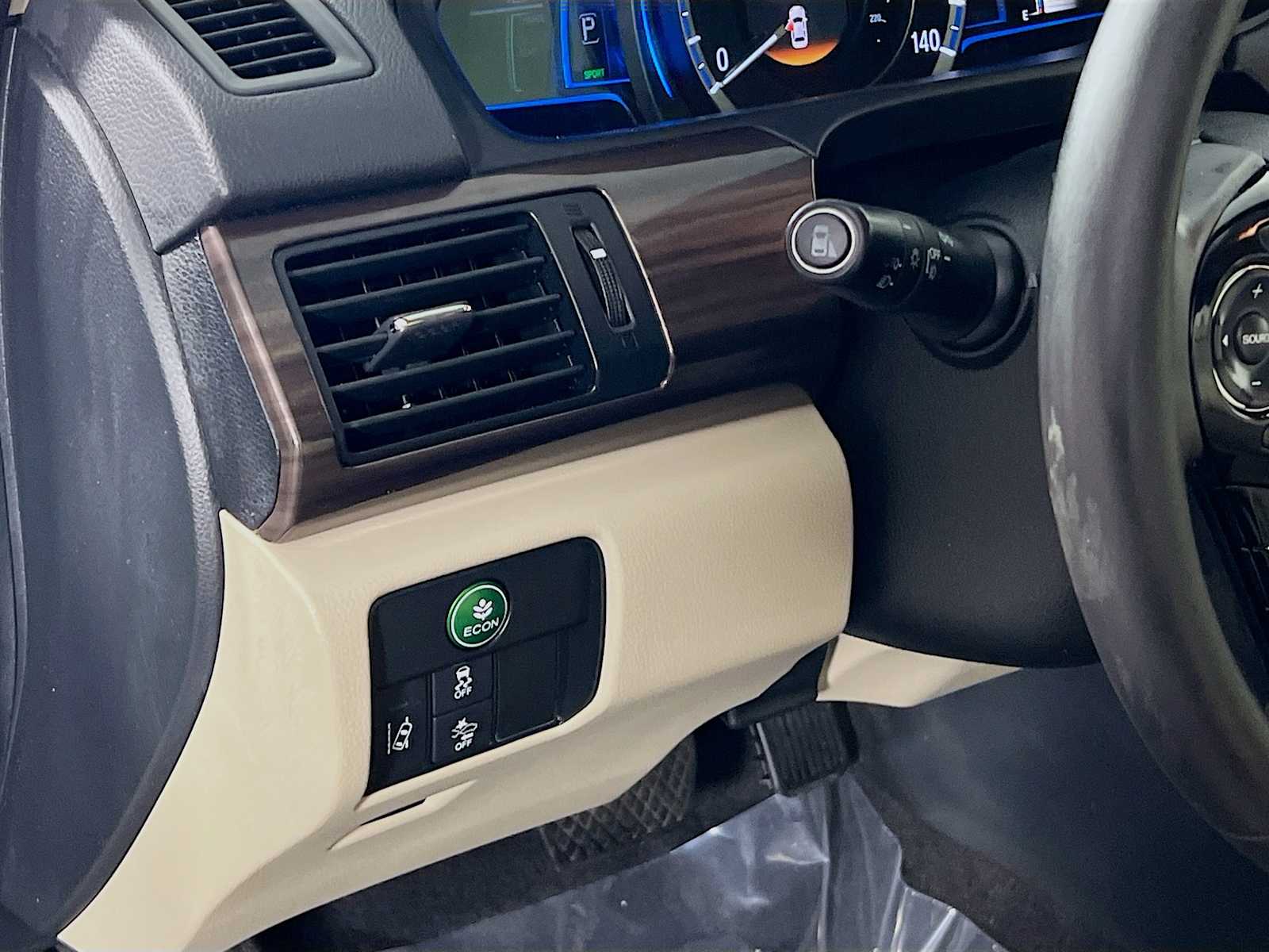 2017 Honda Accord Hybrid EX-L - Photo 10