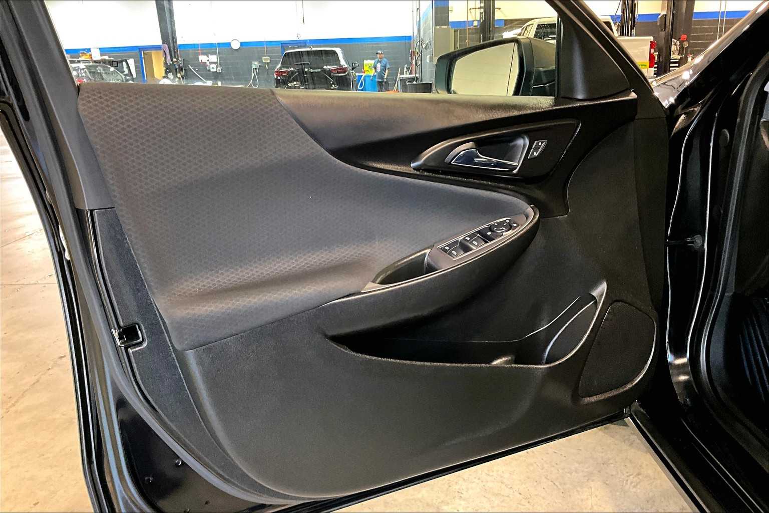 2019 Chevrolet Malibu LS - Photo 9