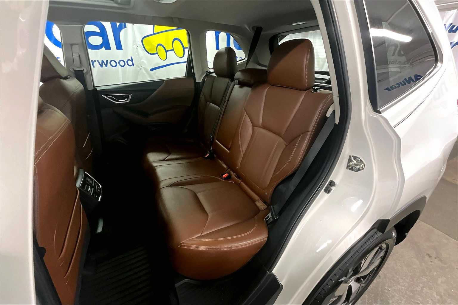 2019 Subaru Forester Touring - Photo 9