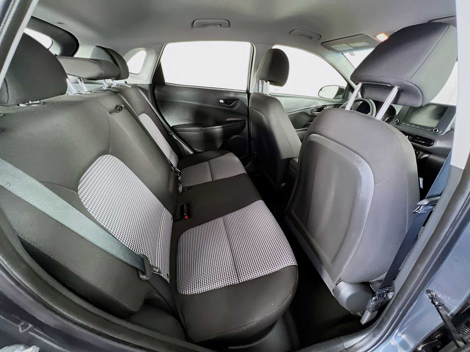 2022 Hyundai Kona SE - Photo 25
