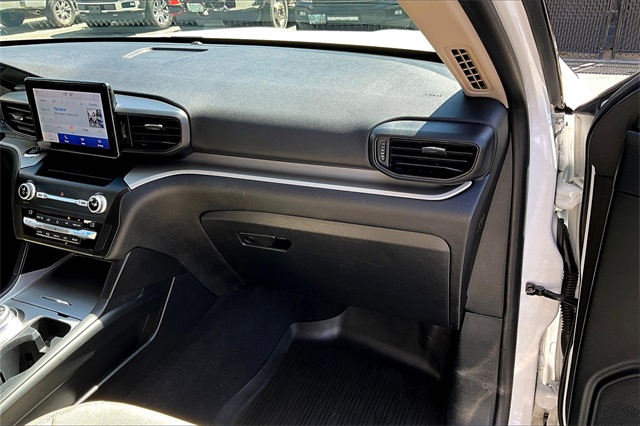 2020 Ford Explorer XLT - Photo 17