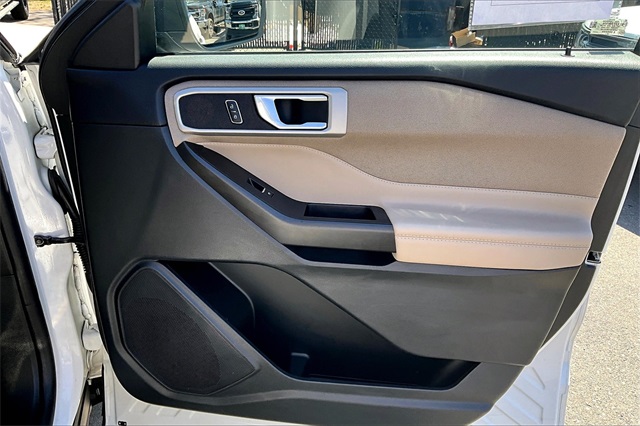 2020 Ford Explorer XLT - Photo 19