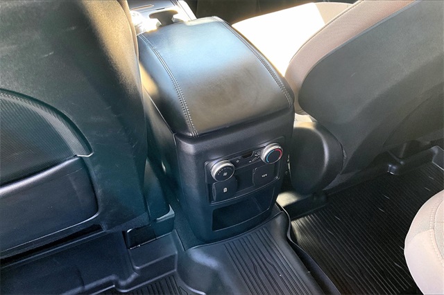 2020 Ford Explorer XLT - Photo 29
