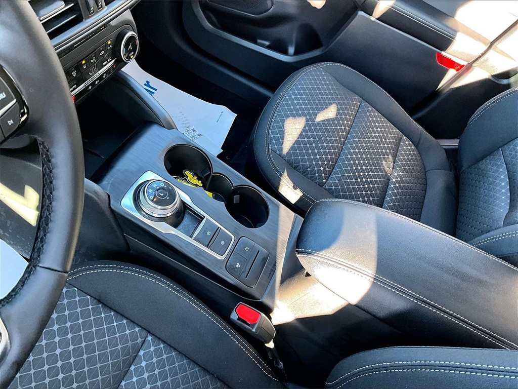 2026 Ford Escape Active - Photo 9