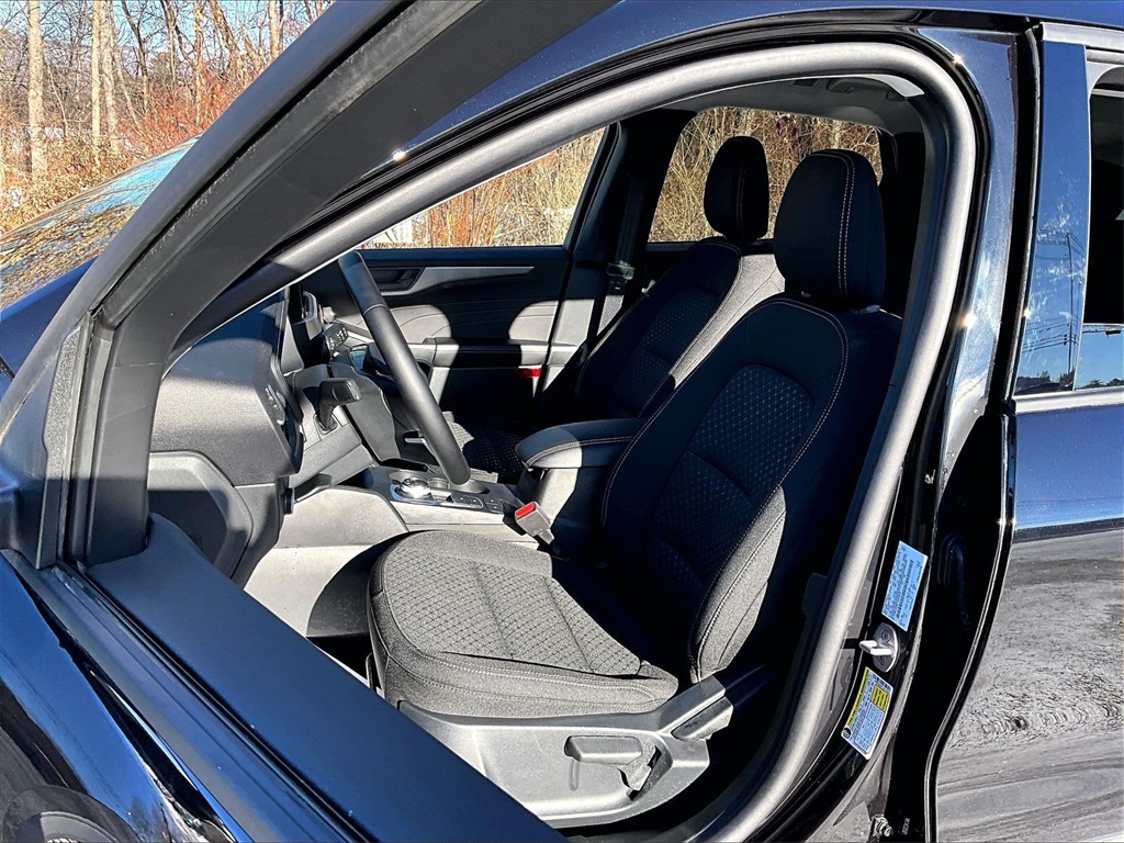 2026 Ford Escape Active - Photo 10