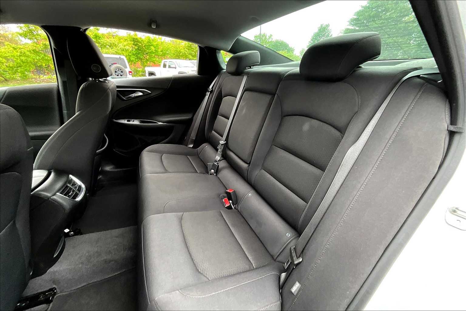 2023 Chevrolet Malibu LT - Photo 14
