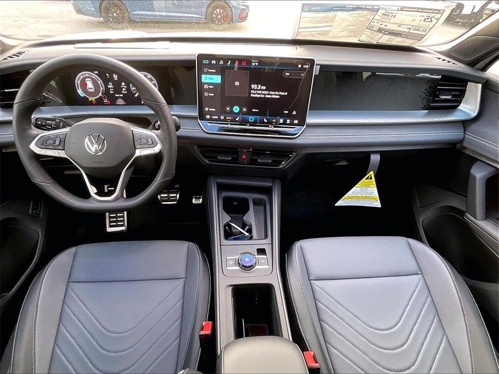 2026 Volkswagen Tiguan 2.0T SE R-Line Black - Photo 12