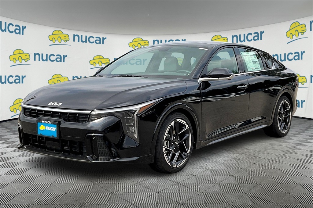 2025 Kia K4 GT-Line - Photo 4