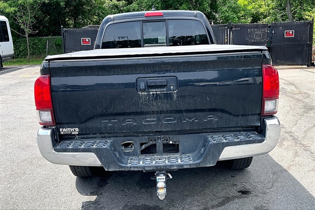 2022 Toyota Tacoma SR - Photo 5
