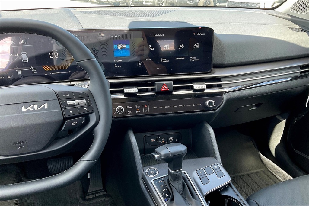 2026 Kia Sportage EX - Photo 13