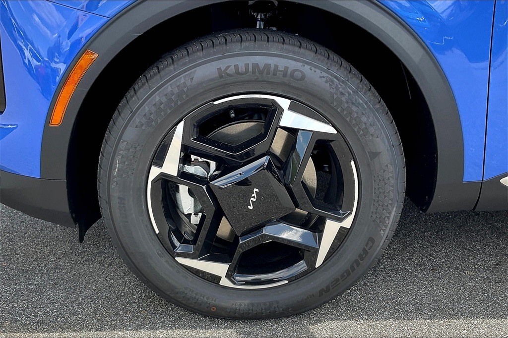 2026 Kia Sportage EX - Photo 8