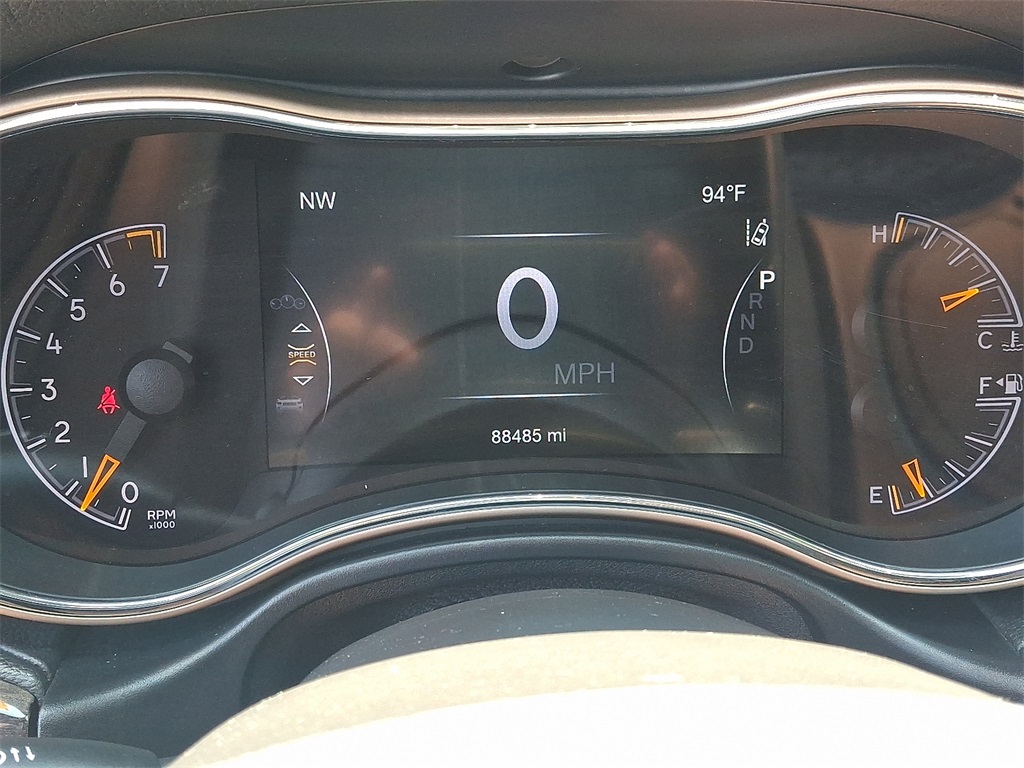 2017 Jeep Grand Cherokee Overland - Photo 22